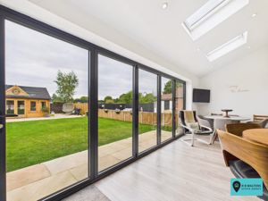 Kitchen Bi Folds - click for photo gallery